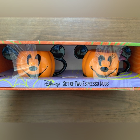 Disney Mickey and Minnie Mouse set of espresso mugs. NWT - Picture 1 of 7